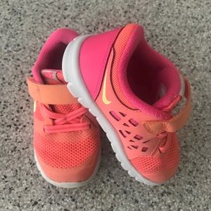 Nike’s in new condition size 6